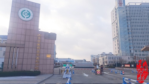 中南藥機(jī)順利完成山東中醫(yī)藥高等?？茖W(xué)校設(shè)備安裝調(diào)試及培訓(xùn)